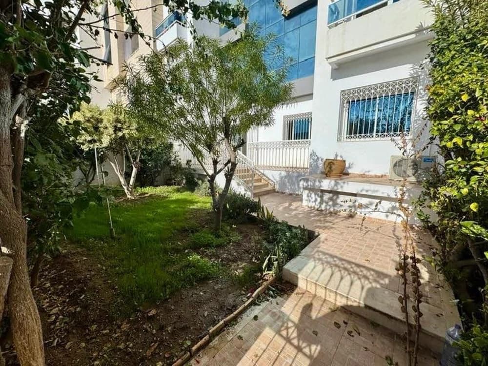 H+4 centre urbain nord avec jardin 