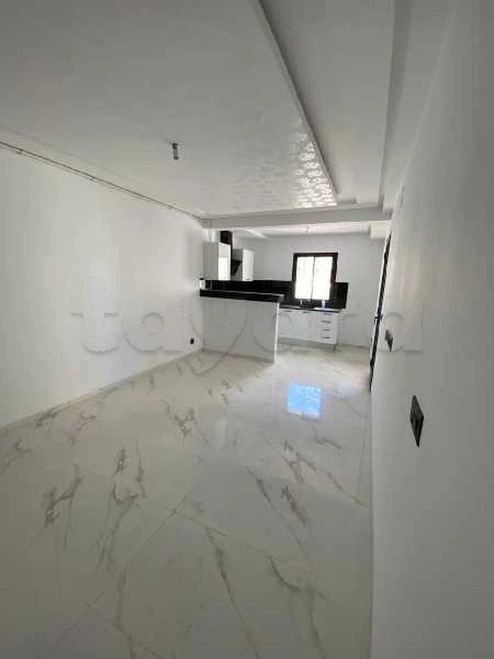 A vendre appartement s1 a ain zaghouan 