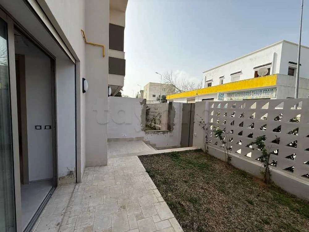 Duplex s+3 à vendre à Ariana Riadh Landalous