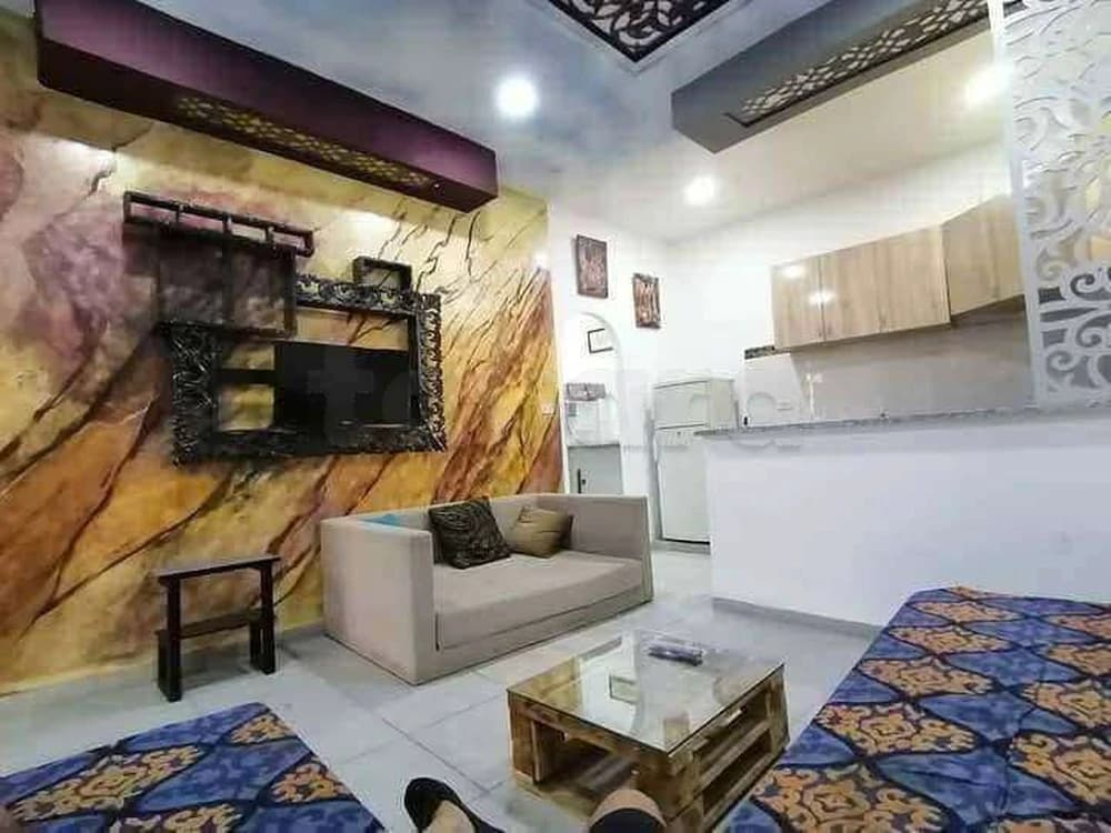 A louer un appartement meublé type S+1 à Bouhssina