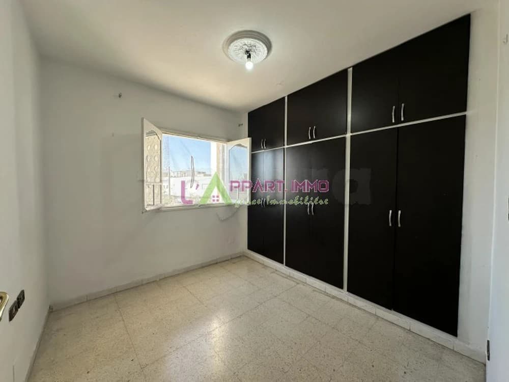 Etage de villa s+3 Ben Arous coté Amen Banque