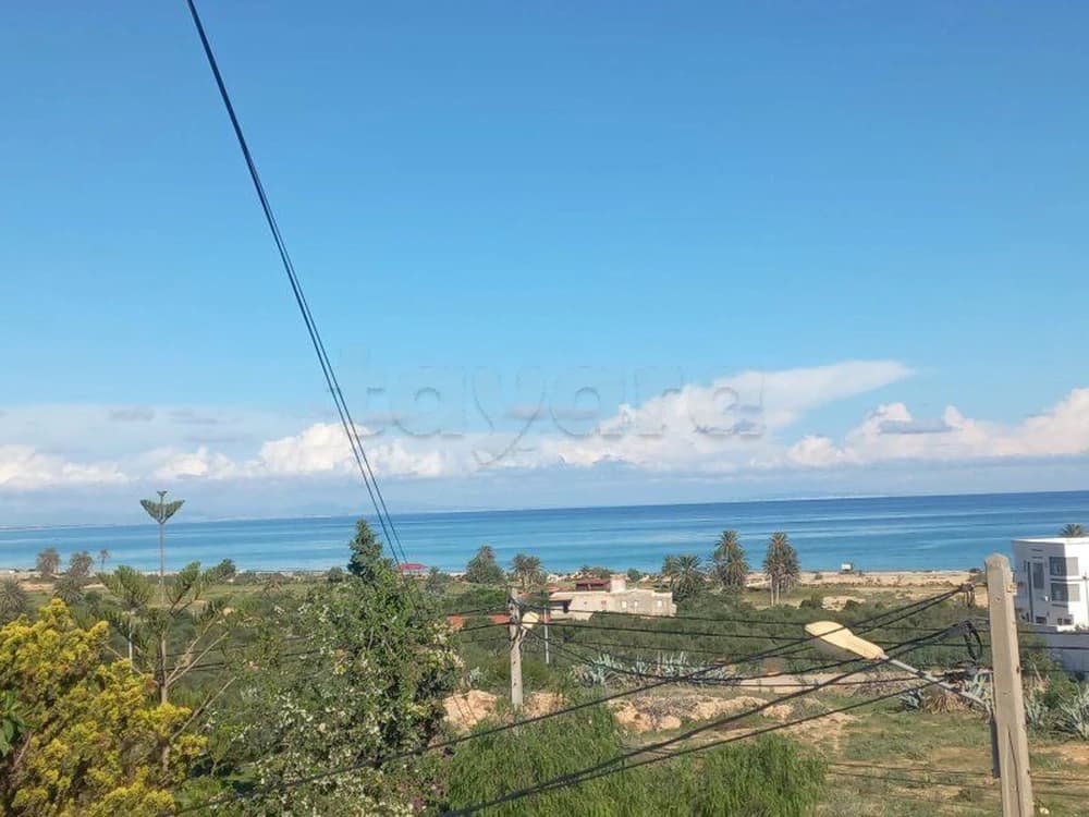 Etage de villa S4 en location