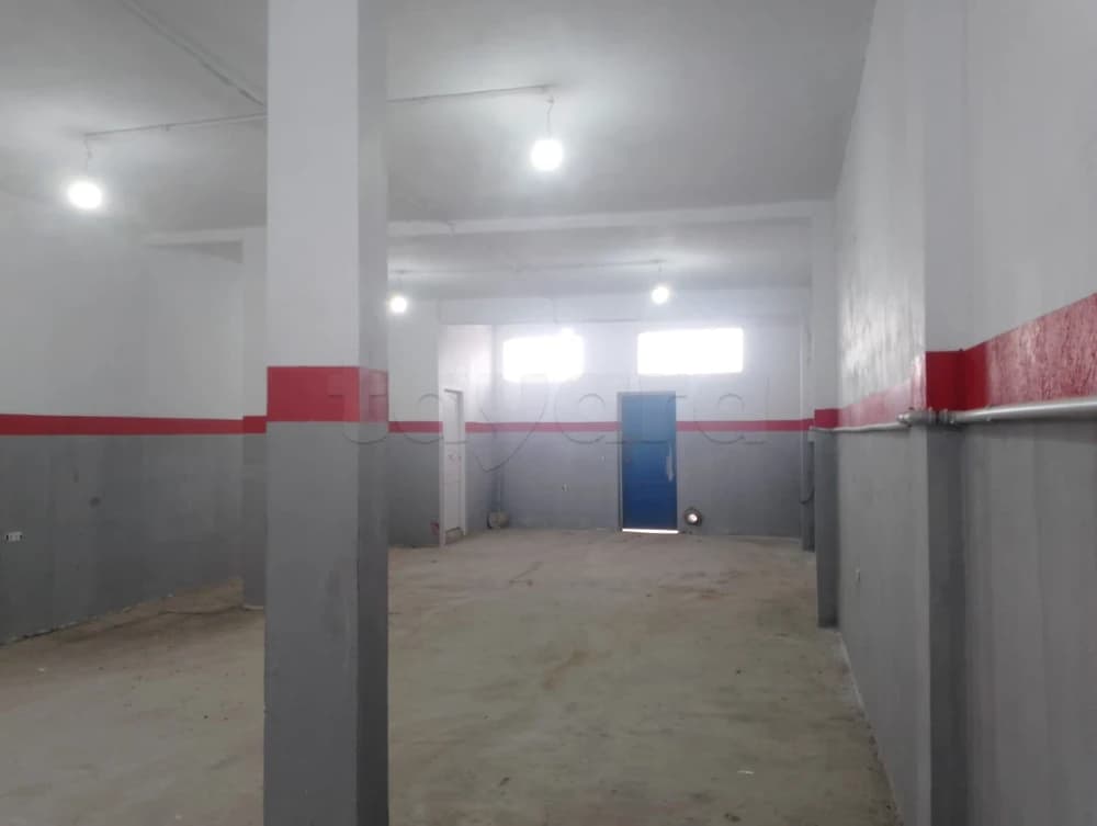 A LOUER UN LOCAL COMMERCIAL OU UN DEPOT A RADES MELIANE 2