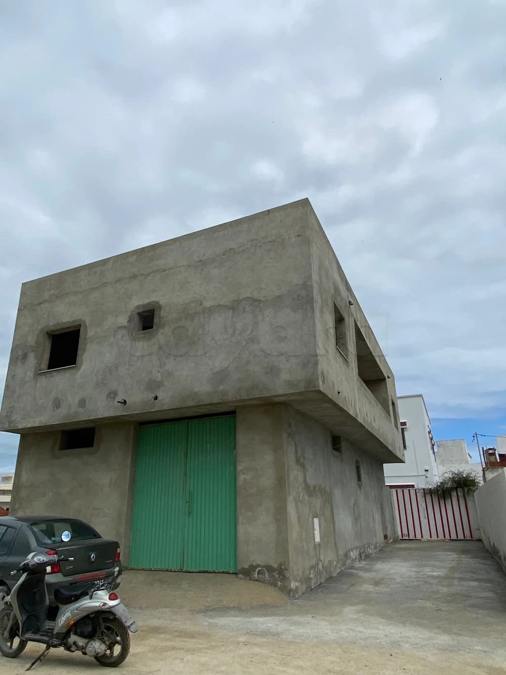 Villa A vendre Deux etage Titre Bleu