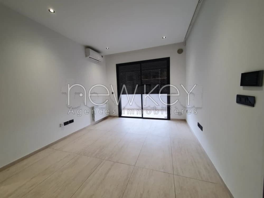 Appartement S+1 à louer à La Soukra