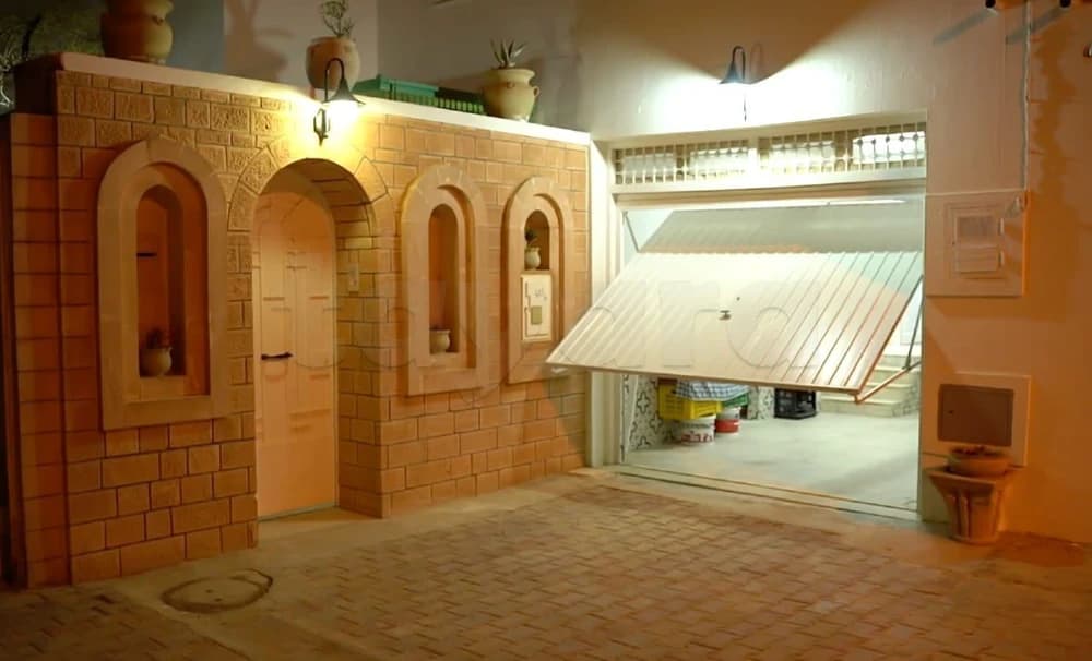 للبيع فيلا طريق المطار كلم 4,5 صفاقس(قرب كلية الاداب)