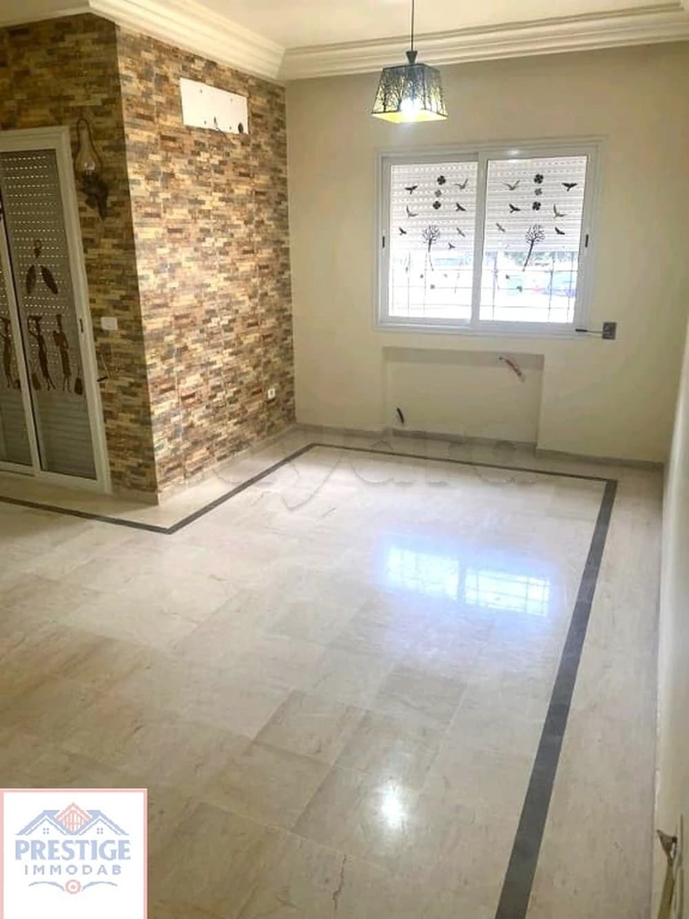 À VENDRE  Appartement S+2 à Manouba (Saniet Ben Abdallah) Rez-de-chaussée 100 m²