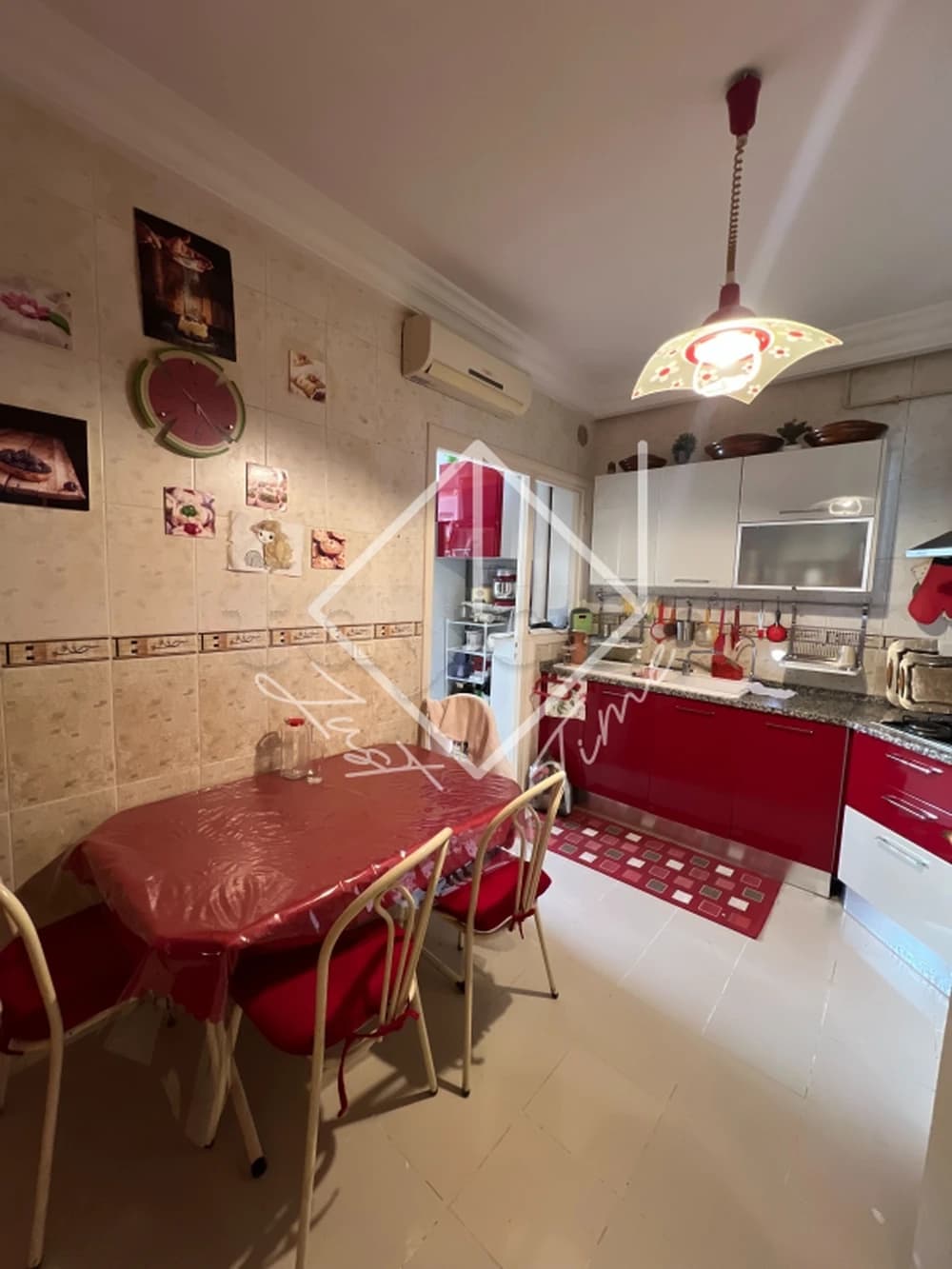 Appartement s+3 richement meublé  à louer à riadh landalous