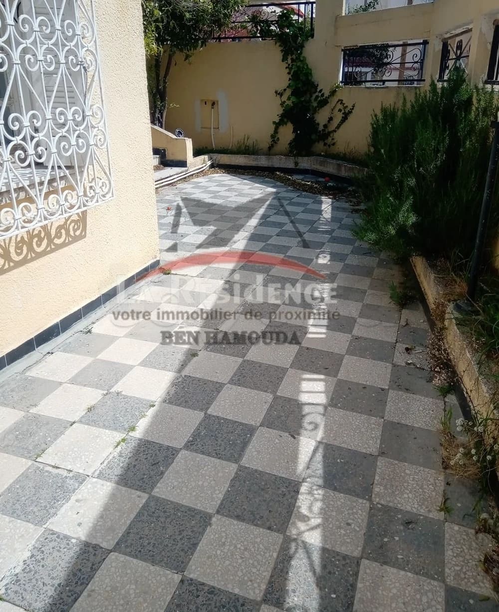 A louer pour longue durée un Studio Spacieux à Ain Mariem Bizerte