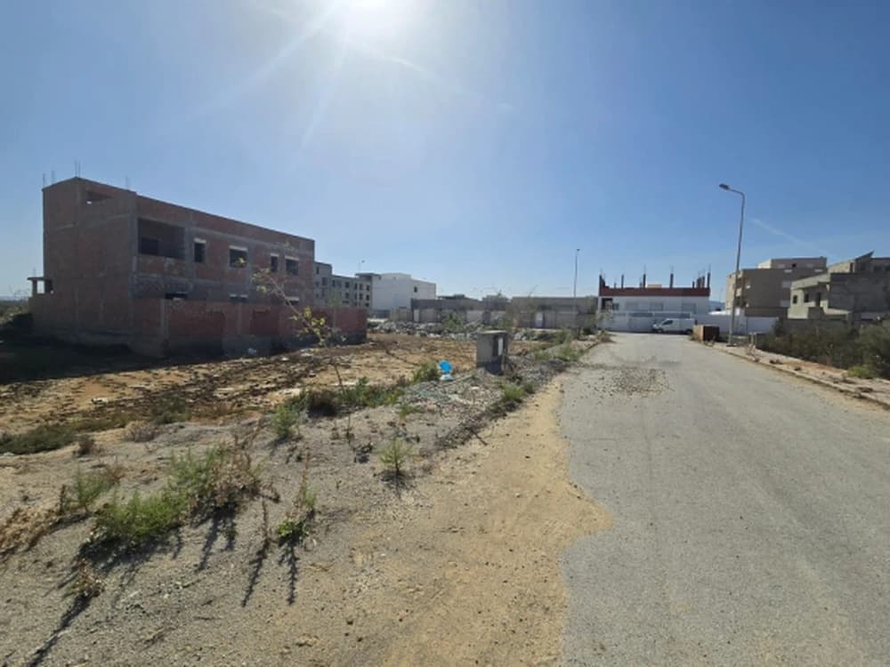 Terrain de 321 m² à Borj Cedria