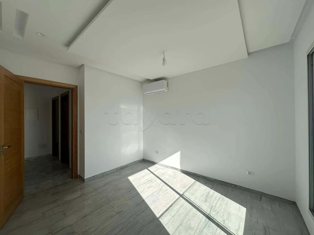 A louer un appartement s+2 jamais habité à sahloul 4