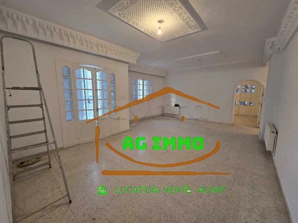 appartement s+4 khzema