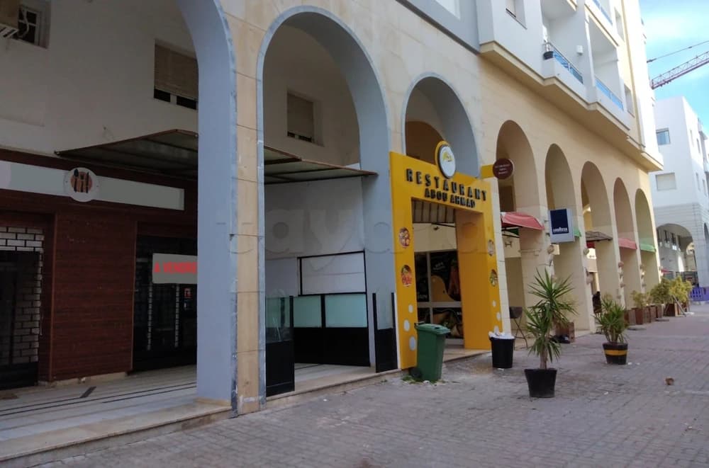 A Vendre Fond et Murs Local Lac1 Titre Foncier Individuel