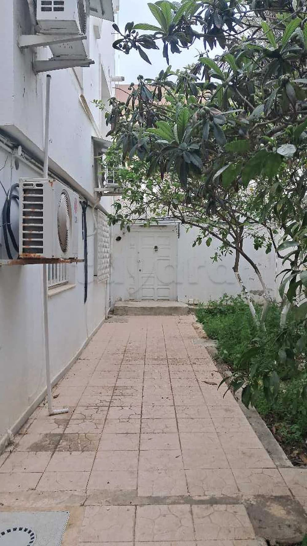 
Studio Haut Standing Lac 1 – Idéal Bureau ou Habitation (Zone Ambassades)

