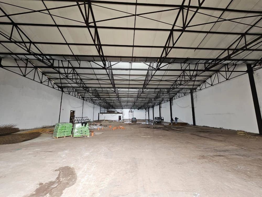 DÉPÔTS À LOUER – ZONE INDUSTRIELLE MÉGRINE