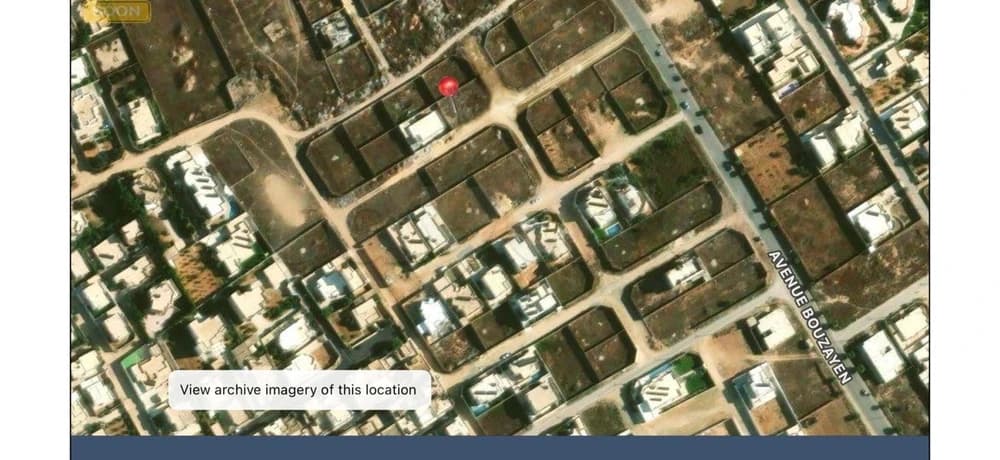 Terrain à route bouzayen km 8 dans un emplacement stratégique 