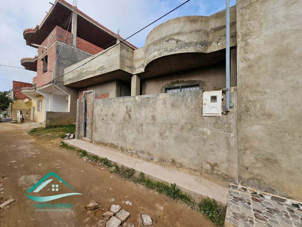  Maison 250 m² à Kelibia