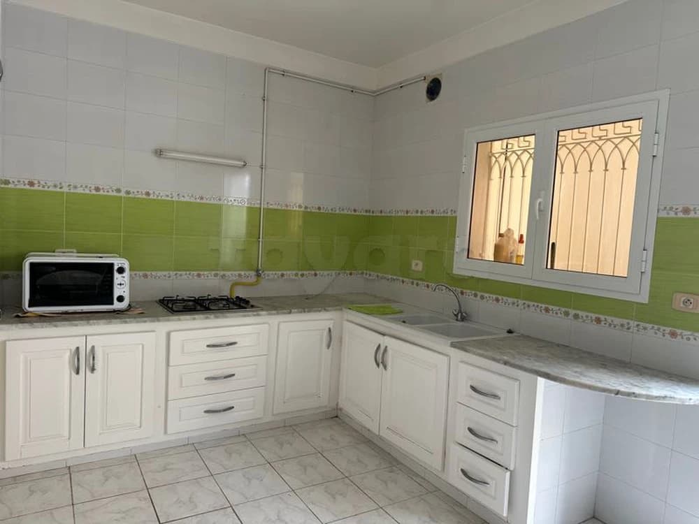 Rez de chaussée S+1 Style arabesque plain pieds 