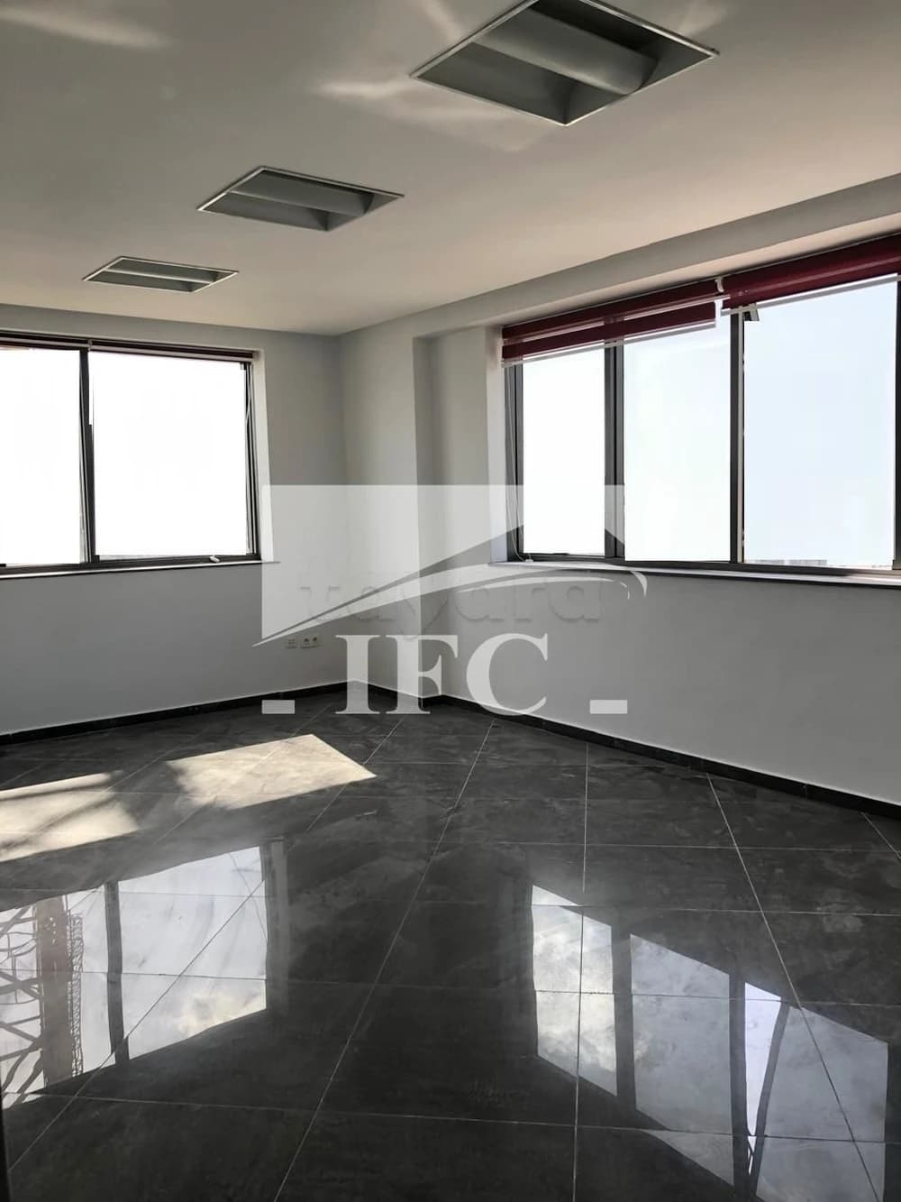  Bureau en 6 espaces-205m²-CUN-IFCU146