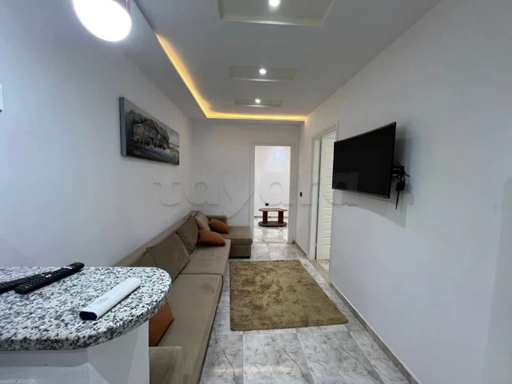 À louer un Appartement S+2 meublé situé à sahloul rond-point nougatine 
