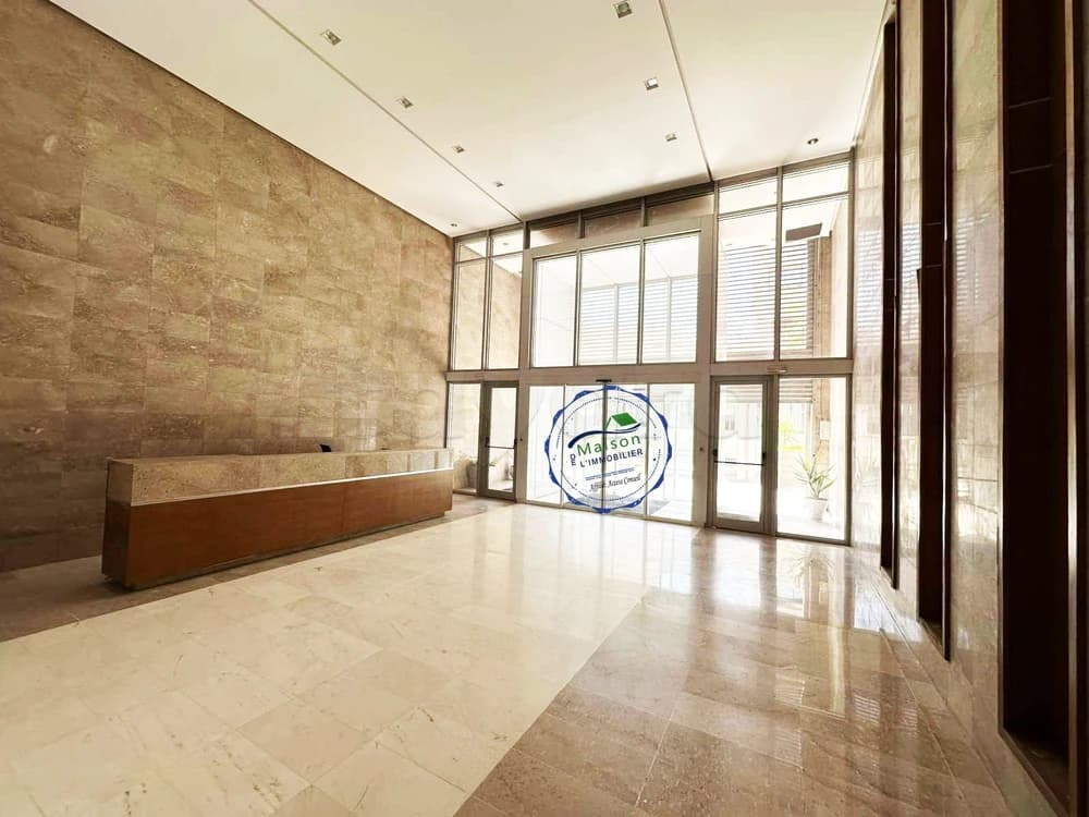 A louer des plateaux haut standing Centre ville Tunis