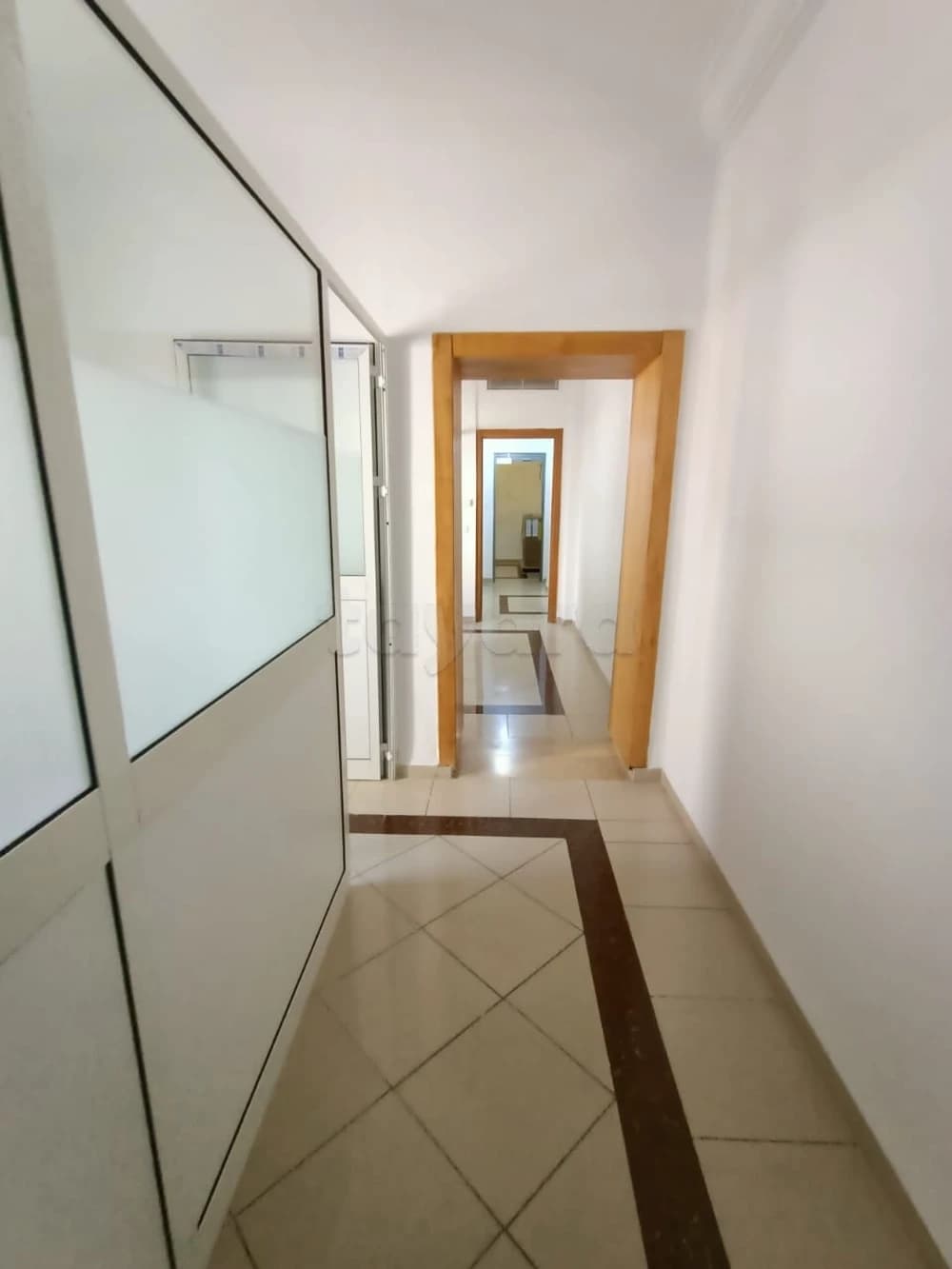  Bureau en 5 espaces-135m²- LAC 1 - IFCL152