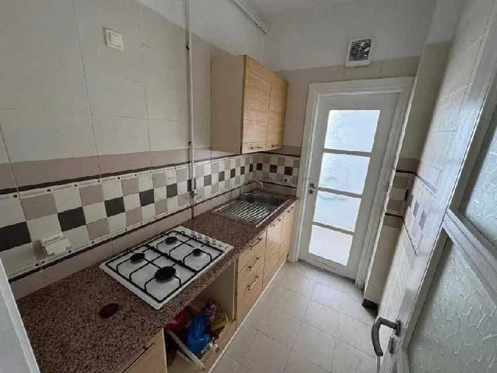 ENNASR 1  : APPARTEMENT S+1 A LOUER
