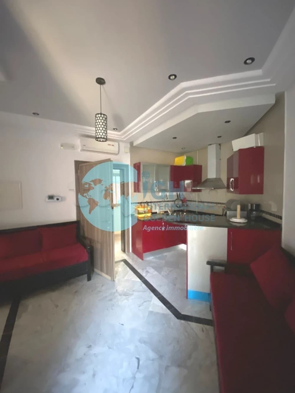 À Vendre – Magnifique Appartement S+1 Pieds dans l’Eau et Vue Mer à Chatt Mariem