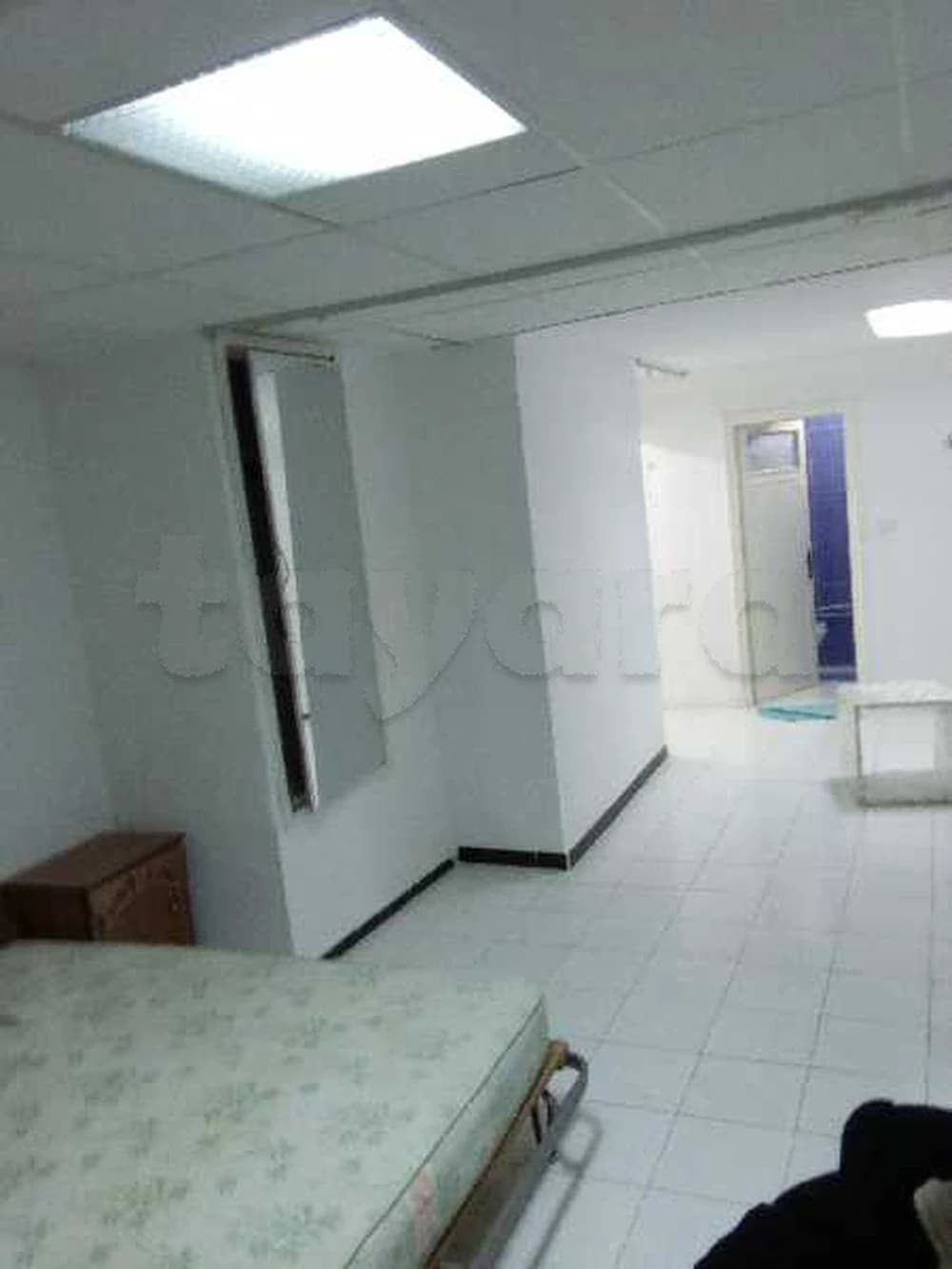 A louer un grand studio SO meubé à  Menzah 7