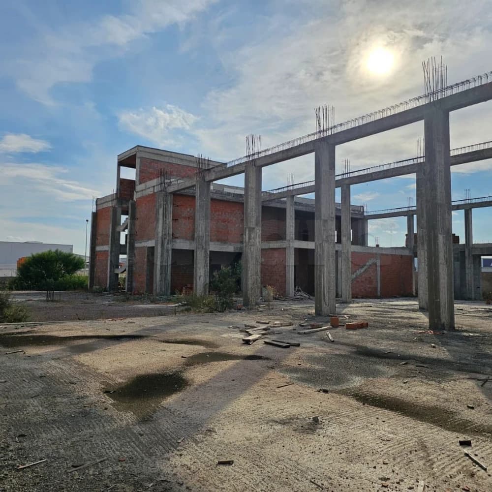 Terrain à vendre dans la ZI Mghira