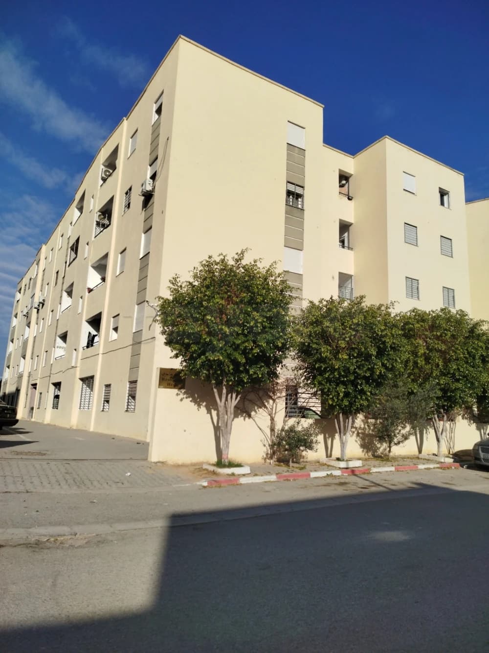 Appartement S+3 Cité Meziane