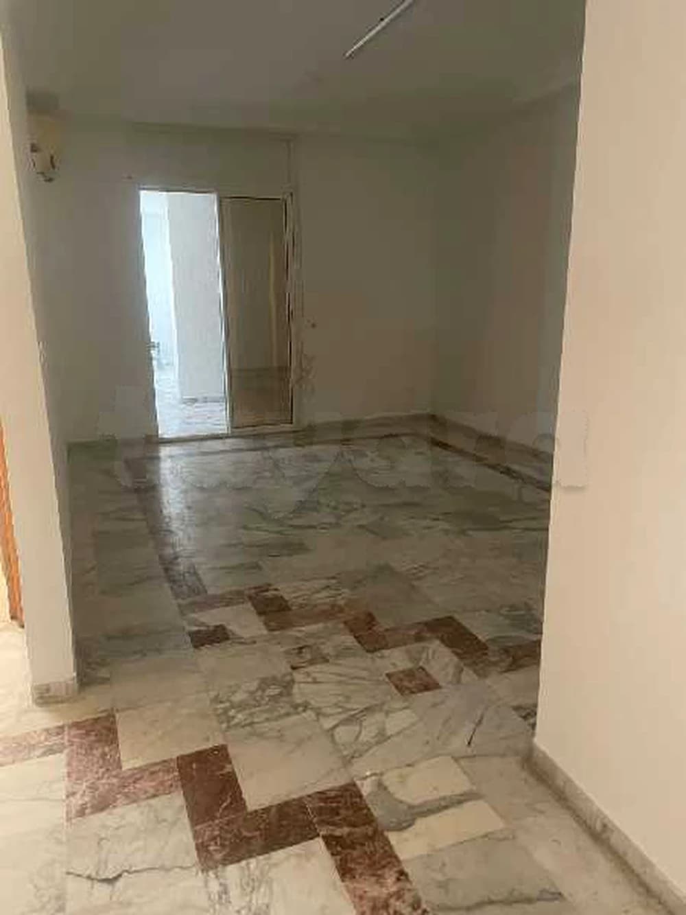 super s2 au passage habitation ou. bureau