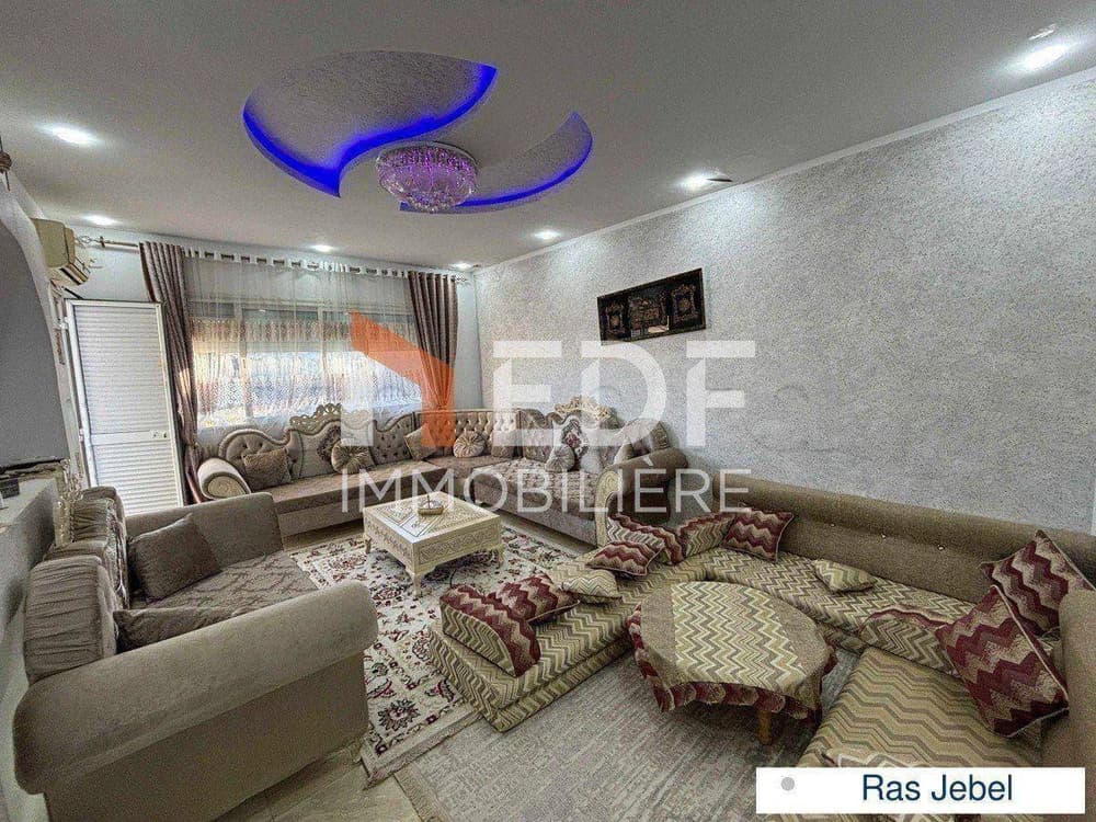 A Vendre Maison avec Garage à Ras Jebel, Bizerte 