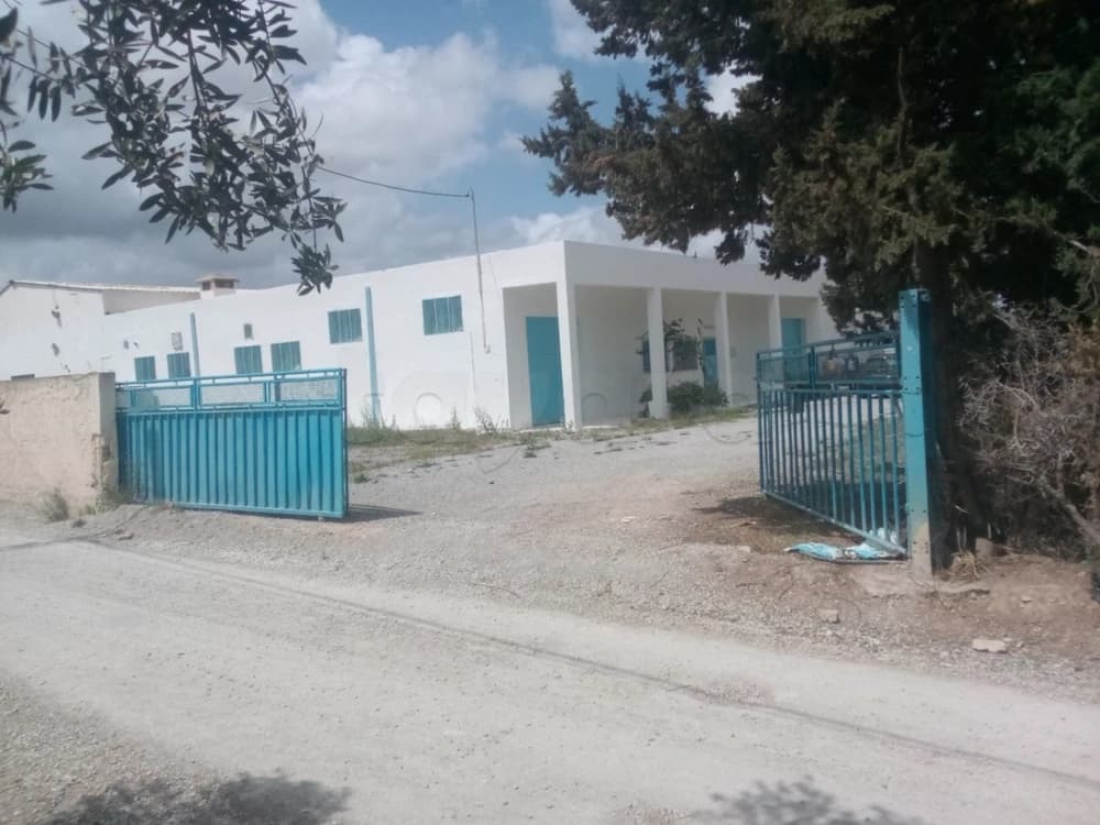 Usine à Grombalia+ Terrain 