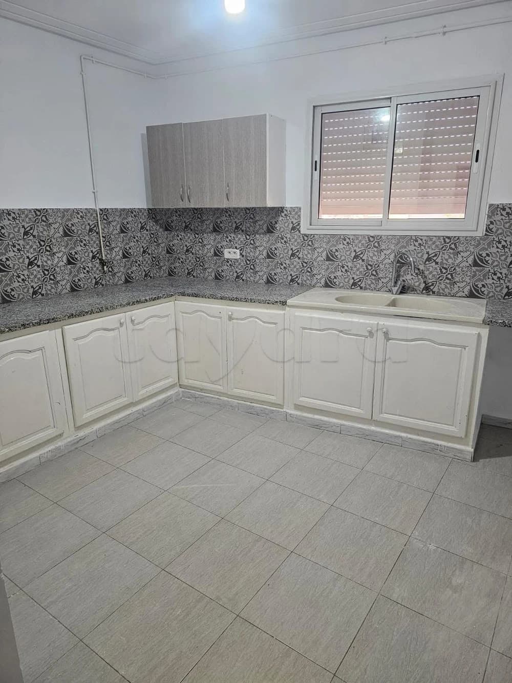 À louer un appartement s+2 à ain zaghouan 