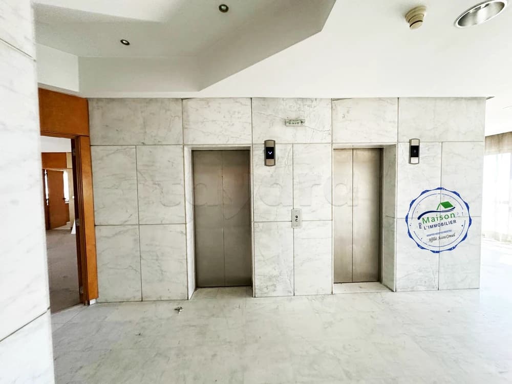 A louer immeuble 5050 m² au centre ville Tunis