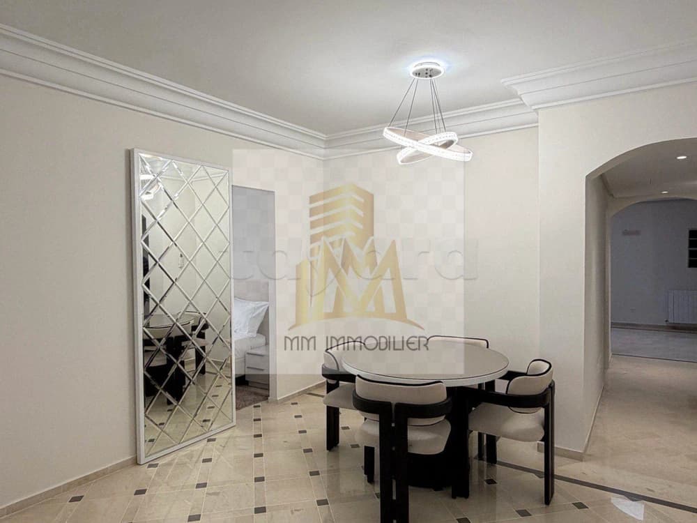 A louer s+2 meublée au Lac 1