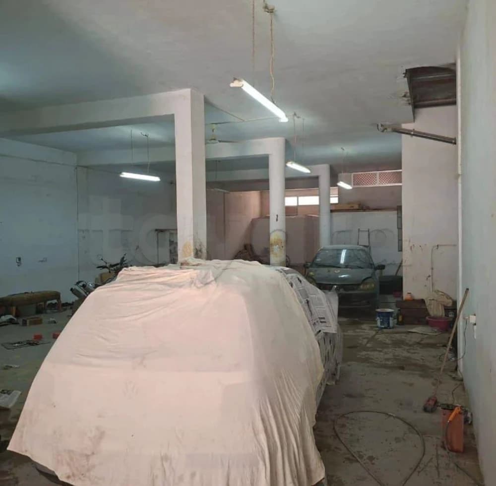 Dépôt à bhar lazrak 200m 