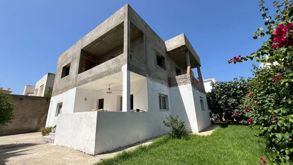 À Vendre – Villa à Morneg