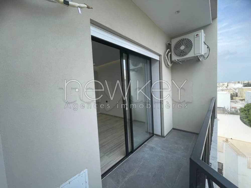 A louer un s+2 Gammarth village