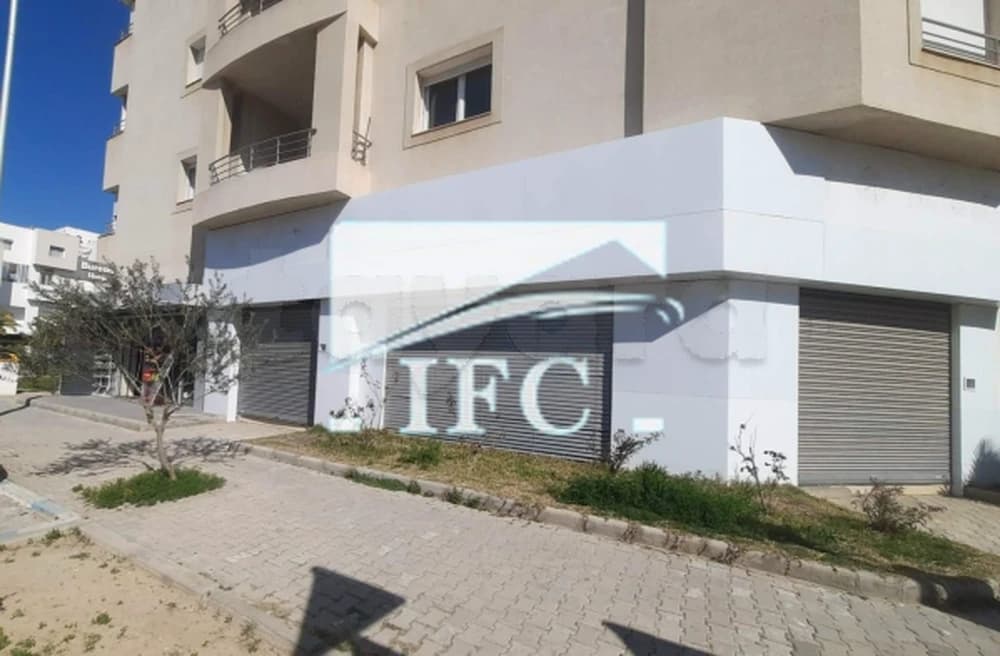 Local commercial à vendre