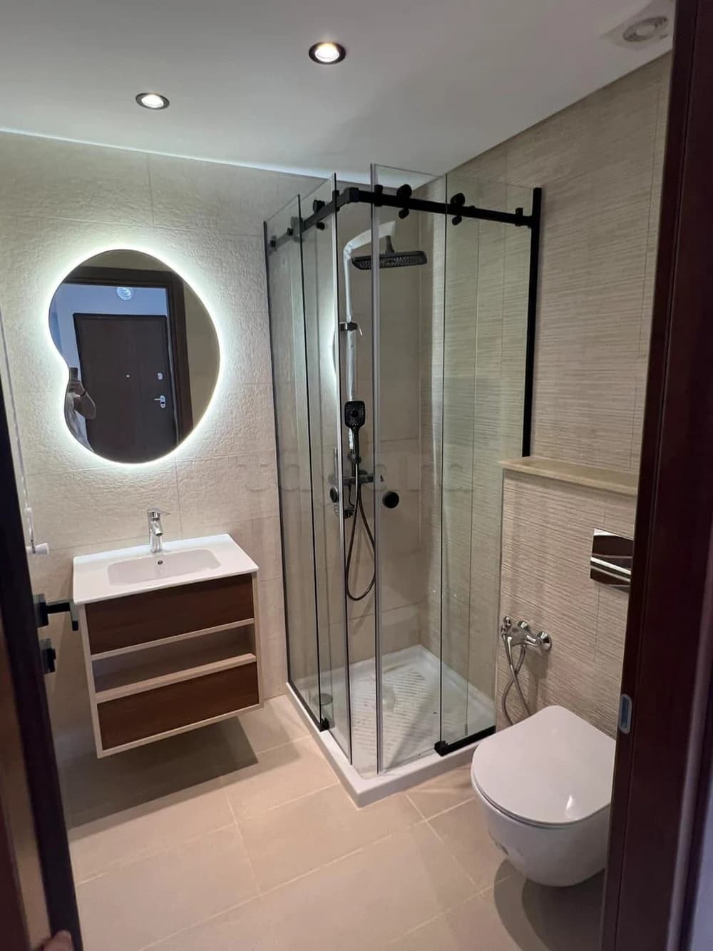 A louer S+1 chotrana 3