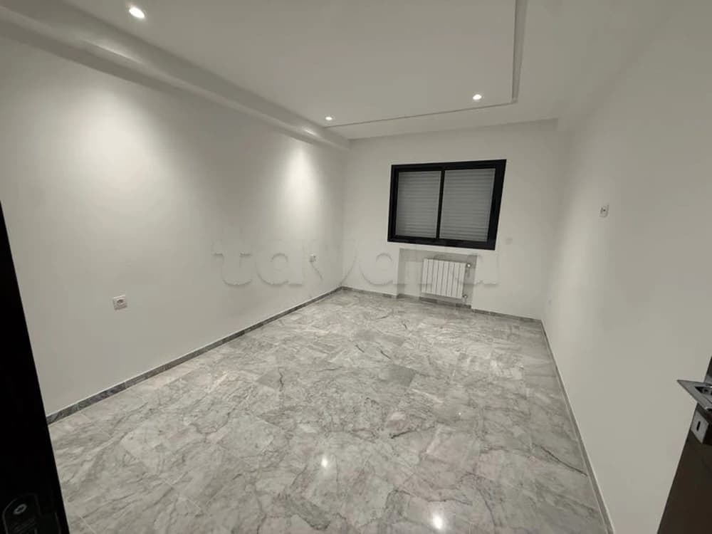 s+1 à louer à la nouvelle soukra