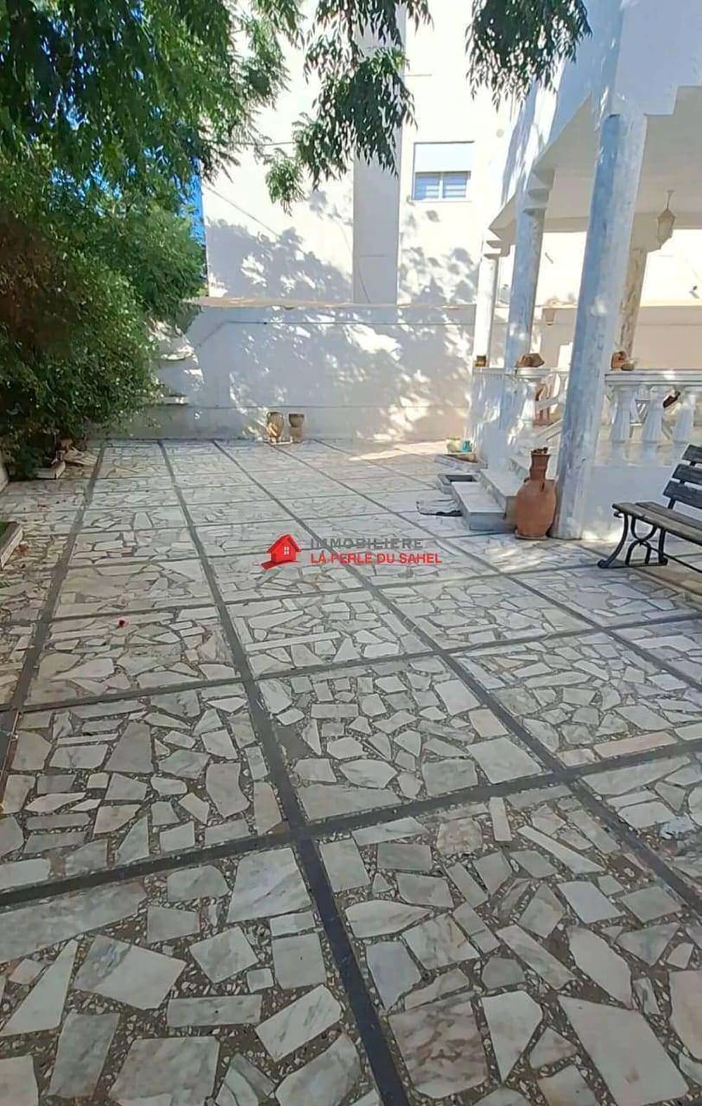 JOLIE VILLA A❤KHZAMA EST