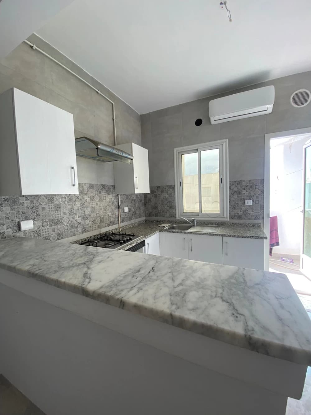 S+1 à cité el wahat