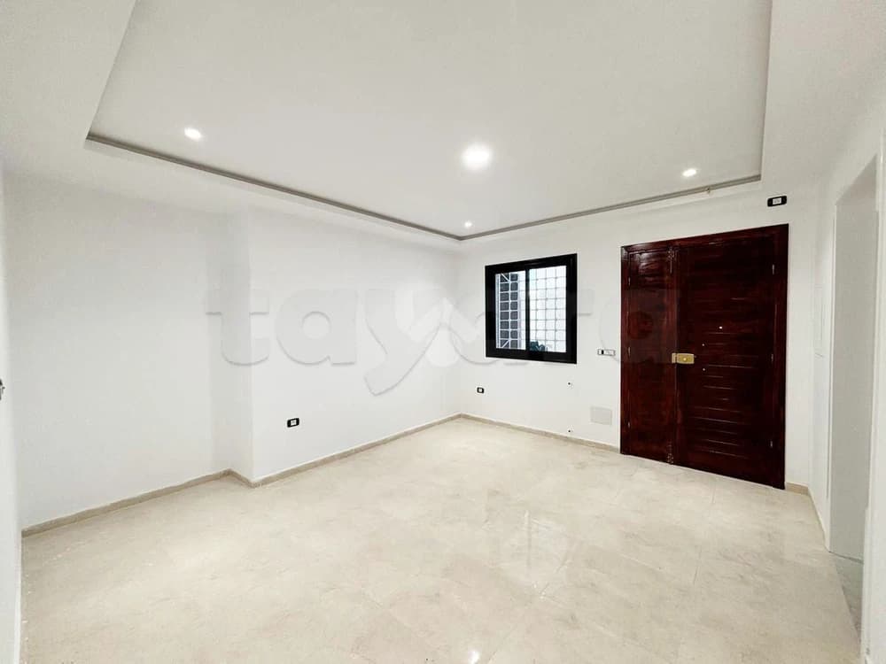 S+2 à El Omrane Supérieur 