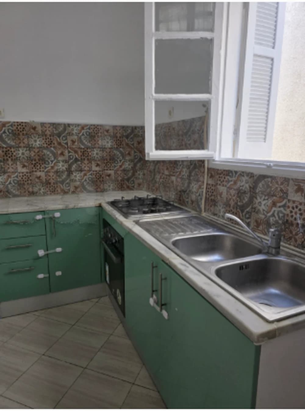 A louer : S+1 au Bardo , 2éme étage 