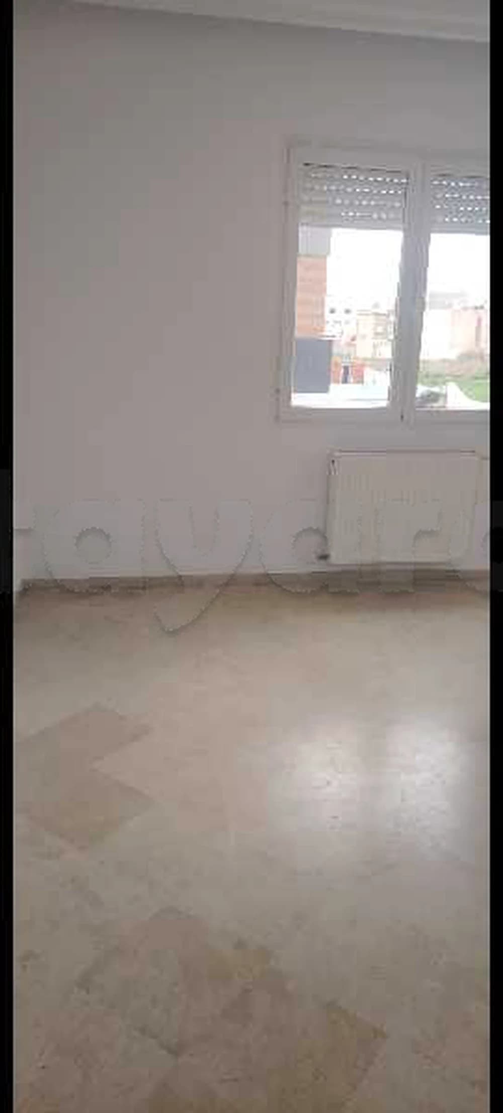 A louer appartement S +2 hts près rond point mg Arianna soghra 
