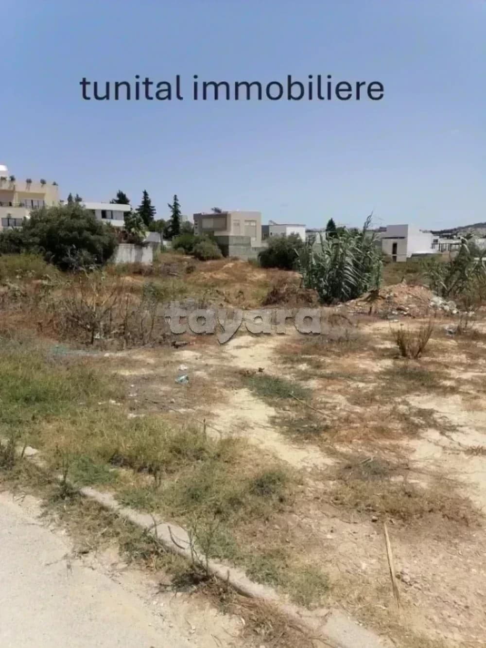 Gammarth village : A vendre terrain zone villa bonne emplacement