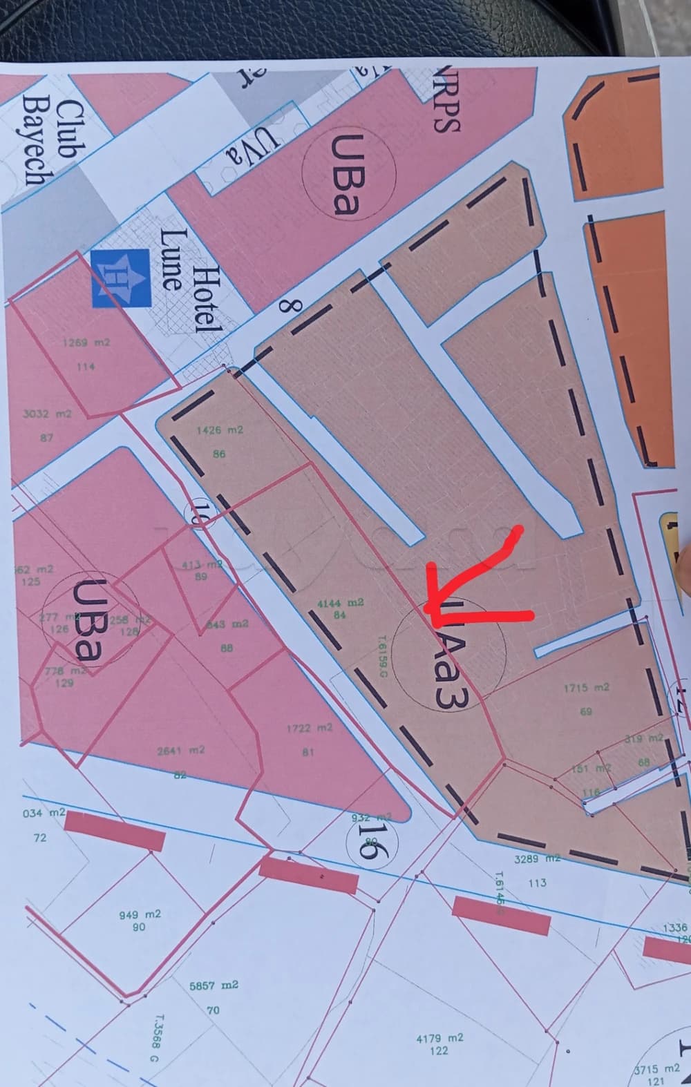  بالملكية العقارية titre bleu قطعة أرض بقفصة المدينة بموقع ممتاز مسجلة